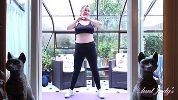 Greenhouse Workout with Nel