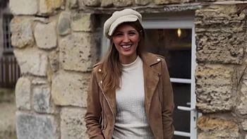 Jade and Alice naughty in secret... - Jacquie et Michel TV