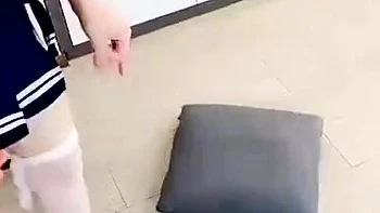 大奶女神JK制服狗鏈鎖脖 過膝襪 - china