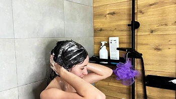 I stretched my naughty girlfriend's tight asshole