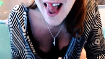 amateur sur camfrog lisse se masturbe en cam