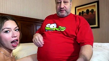 TadpolexStudio - Adorable Newbie Summer Cline Fucks Tad