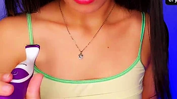 Joi virtual sensacional com cabelereira morena faz