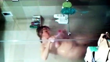 Spying on Sensual stepmom in shower