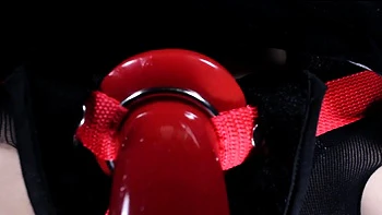 Wet tattooed raven babe Sahron with big boobs masturbates