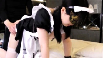 Amateur Asian does doggystyle with boyfriend