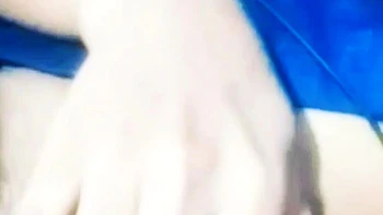 Telugu girl Sugandha Choppari showing her puku to her bf