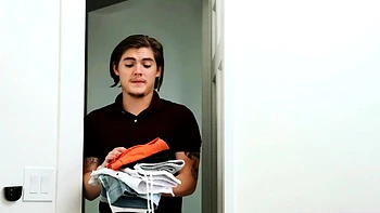 Doll-Face Teen Maria Kazi Gets Screwed By Her Stepbro