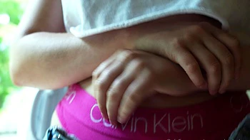 Amateur wild chick solo masturbation