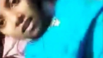 Telugu girl Sugandha Choppari showing her puku to her bf