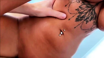 MomComesFirst - Mandy Foxxx - Irresistible