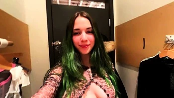 Amateur big ass brunette teen with