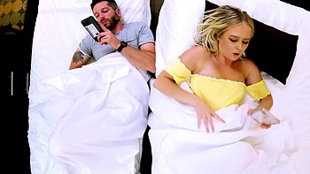 Blonde teen fucked hardcore in this free video