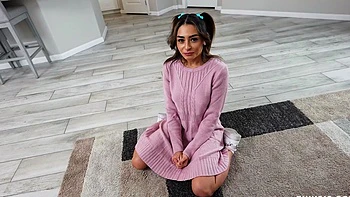 Amateur Curvy Girl Blowjob and Cum on Face and Big Boobs