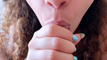 Czech amateur blowjob and fucking POV in public