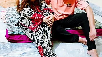 Beautiful Mature Bangali Bhabi-big Natural Tits