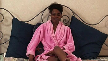 Ebony Princess Piper Has Fun - Piper Quinn