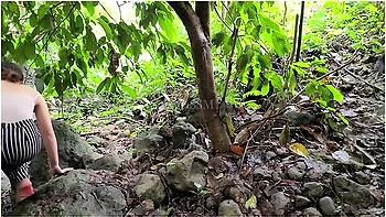 Pinay Cooking Wild Ferns And Sex In The Riverside - Viral Single Mom Outdoor