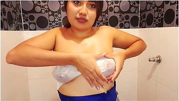 Watch-my-milk-stand-out