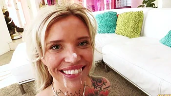 Best Rimjob To The Guy From Horny Blonde MILF Kitt Jones