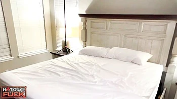 Hard fuck in the missionary pose with a beautiful doll BigBooty Tayy