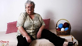 Chubby old BBW Majka shows off her shaved pussy and her toy