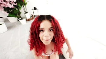 Casting fuck in the reverse cowgirl pose with a hot redhead Archer