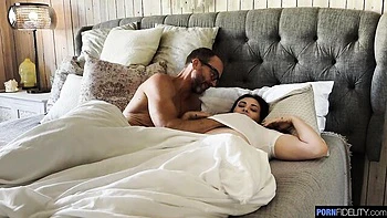 Busty goddess Lindsay Lee feels a fat cock deep in her shaved pussy