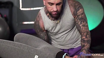 Fit and young chick Sofia Smith screwed in the doggy style