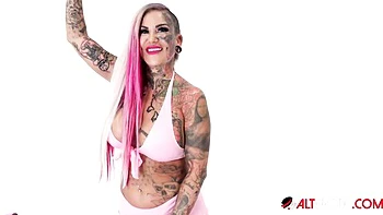 Evilyn Ink's alt video by AltErotic