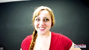 Inveigling girlfriend's curvy sex