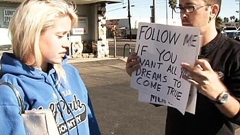 Buster Good and Kissy Kapri's babe trailer by Titopia