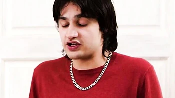 Aderes Quin's big tits video by Mommy’s Boy