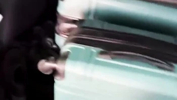 Mr Lucky Life - buble butt dirt