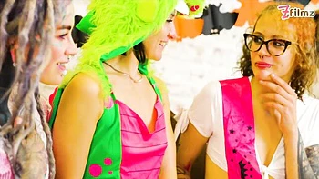 Noble Anuskatzz and Lily Lu's side fuck sex