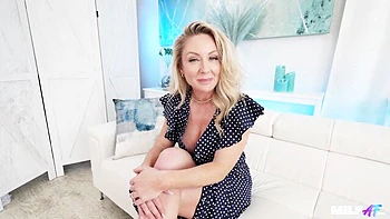 Pin-up Sadie Summers and Alex Jett - big ass sex - Nookies