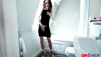 Watch graceful Cece Monroe and Cece's xxx