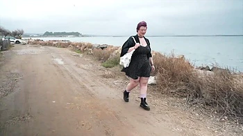 Queen has a very hot ass! - Jacquie et Michel TV