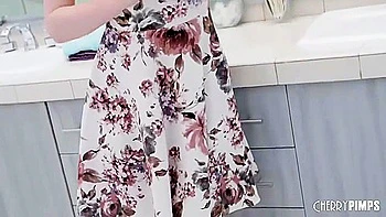 Ella Hughes In Ellas Sex