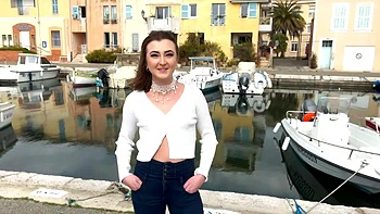 Amber fucks in the middle of the forest! - Jacquie et Michel TV