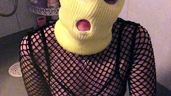 Brunette Solo Webcam Masturbation