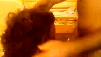 No es mi novia, es mi amiga - Sexo casual en webcam