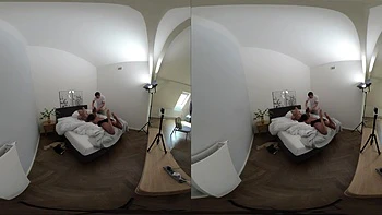 Betzz Behind The Scenes VR Part One – Athetlic Sorority Girl