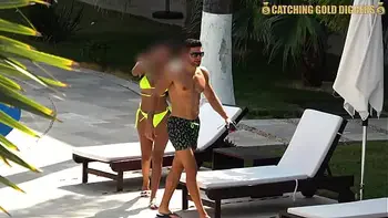 Picked This Sexy Slut Up From The Jacuzzi Then Gave Her A Unforgettable Sex