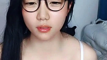 Cute Asian Chubby Teen Wild Dildo Masturbation