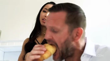 Kitana Lure & Lia Lin in Anal Threesome