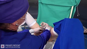 PRIVATE-PATIENT Patient Pia 04