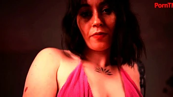 Cute blonde amateur webcam teen masturbating