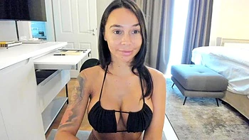 Betsen: Babe, Fansly  Asian Porn