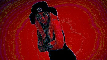 Amateur blonde babe masturbates on cam